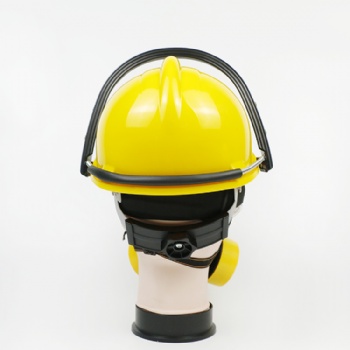 新款配备防护面屏、护目镜和防毒面具的安全帽组合	